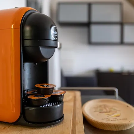 Daniela - * San Siro (Lombardy)